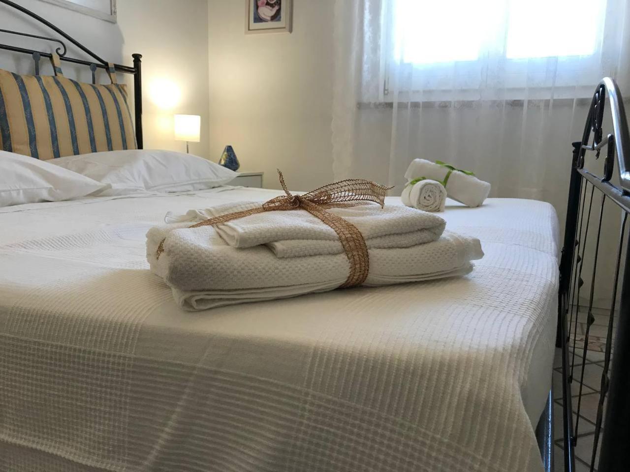 אבולה Casa Vacanze Borgo Marinaro מראה חיצוני תמונה