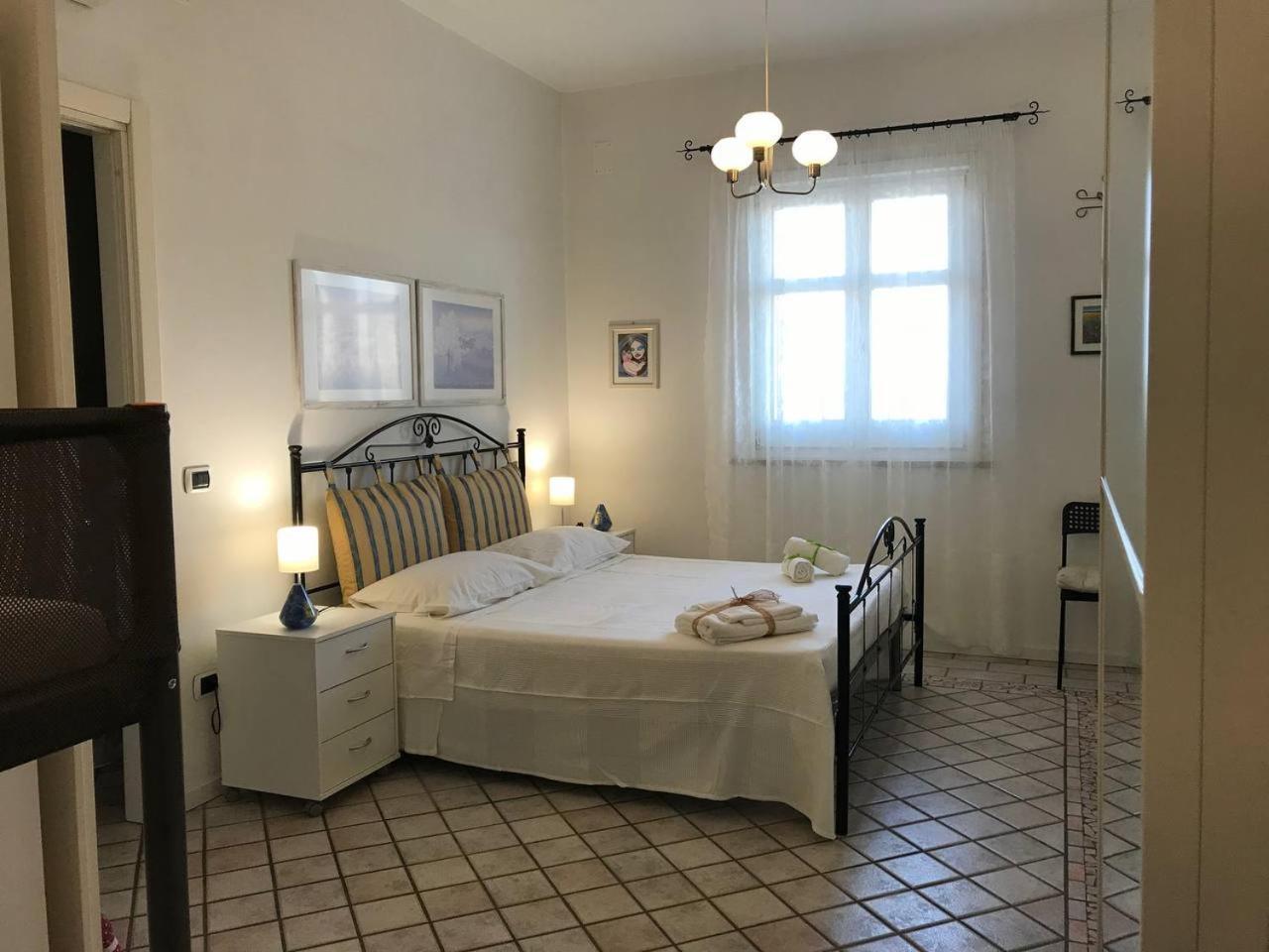 אבולה Casa Vacanze Borgo Marinaro מראה חיצוני תמונה