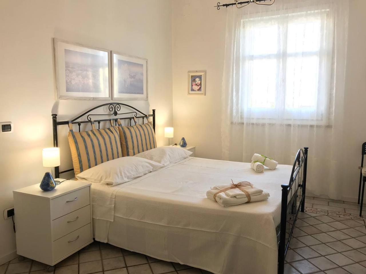 אבולה Casa Vacanze Borgo Marinaro מראה חיצוני תמונה