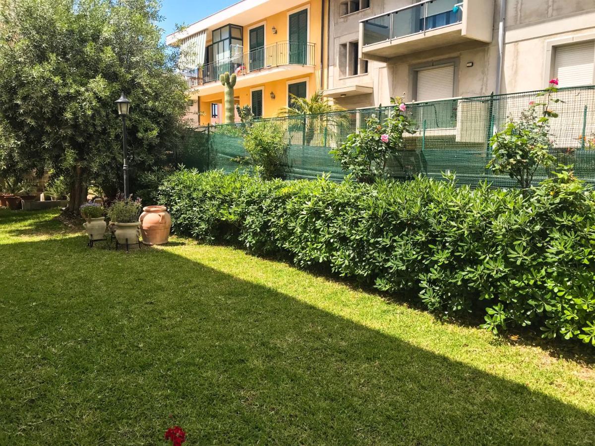 אבולה Casa Vacanze Borgo Marinaro מראה חיצוני תמונה
