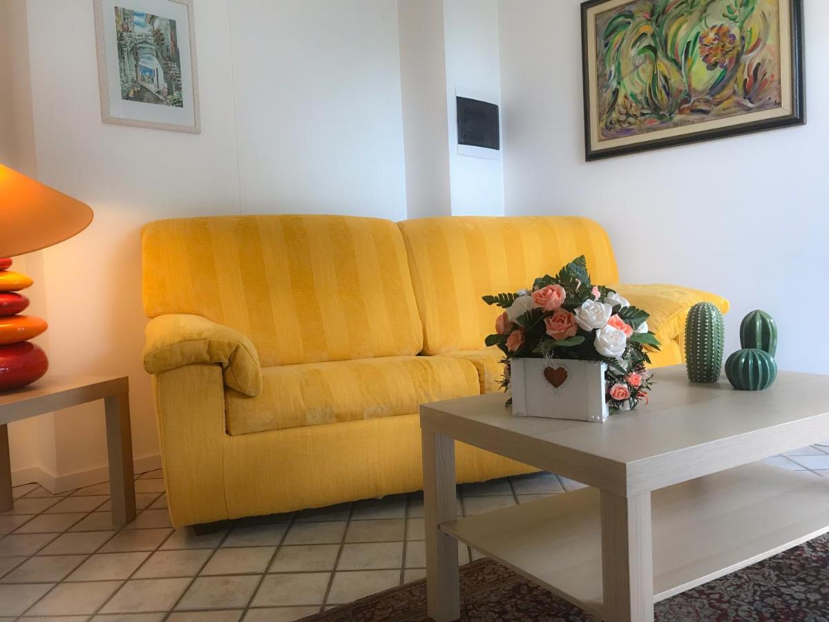 אבולה Casa Vacanze Borgo Marinaro מראה חיצוני תמונה