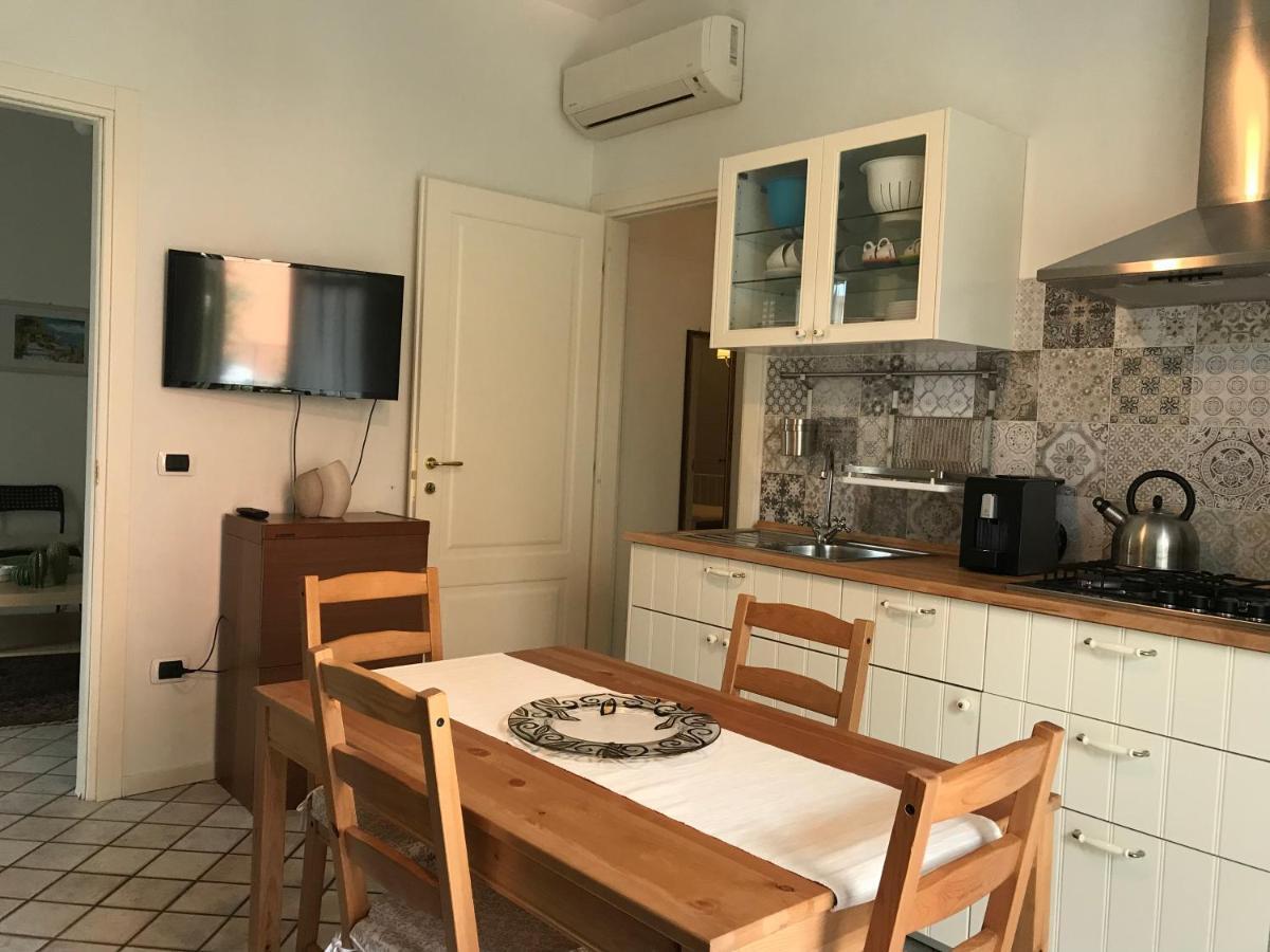 אבולה Casa Vacanze Borgo Marinaro מראה חיצוני תמונה