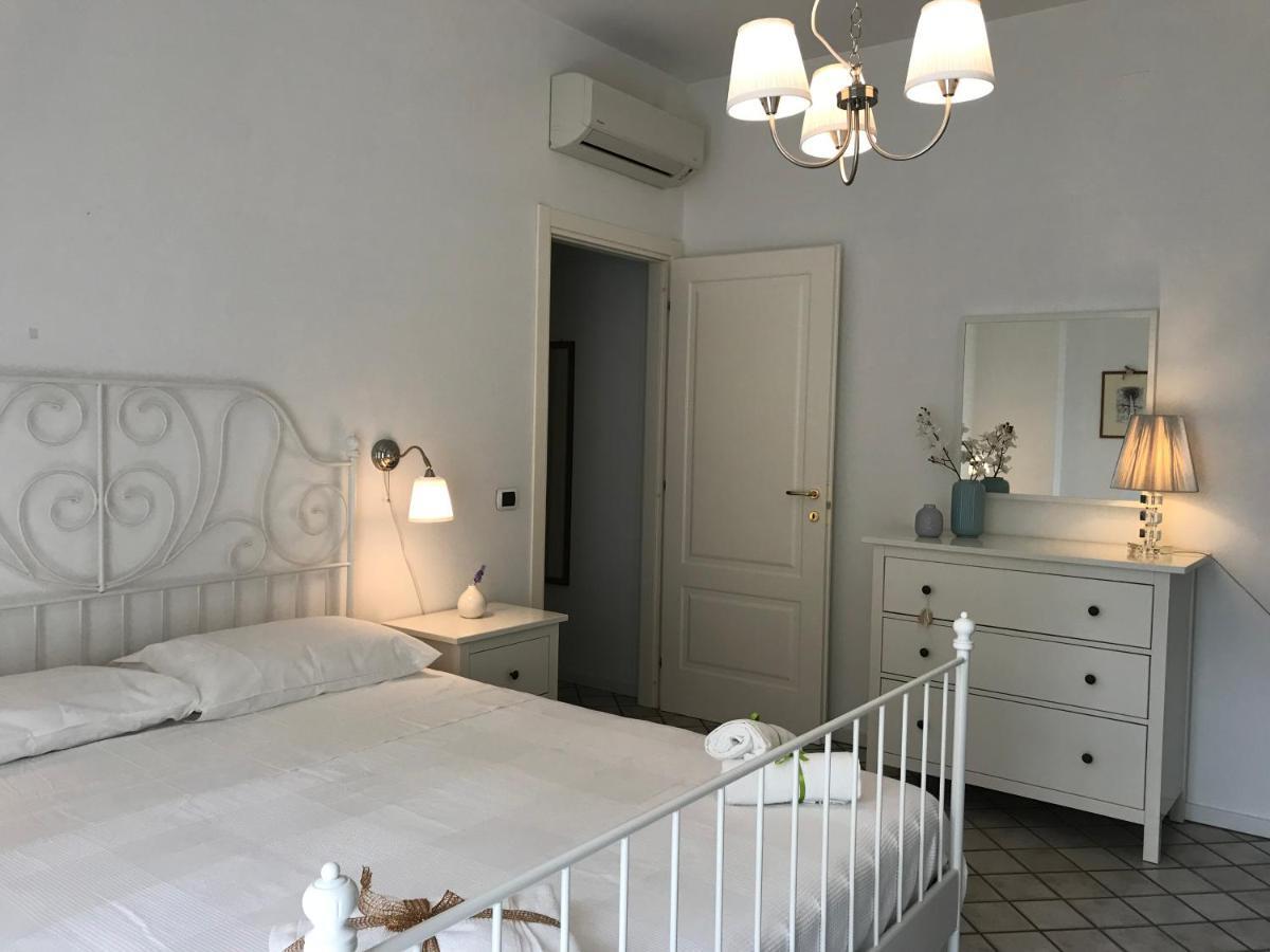 אבולה Casa Vacanze Borgo Marinaro מראה חיצוני תמונה